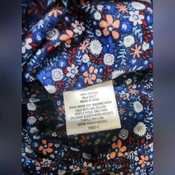 St Johns Bay Womens Floral Button Up Collared Top - Picture 7 of 10